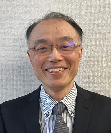 英語科主任 工藤 雅之先生